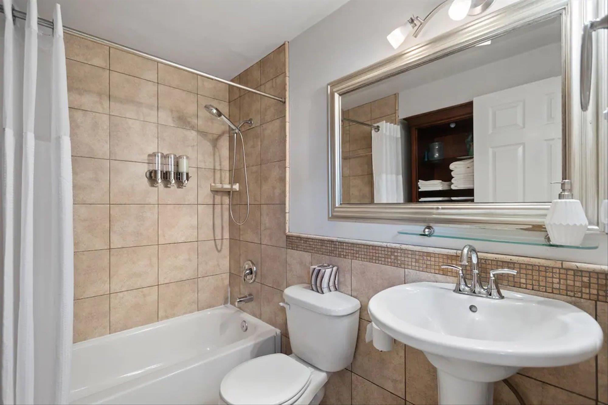 1110 E 8th Ave - Photo 14