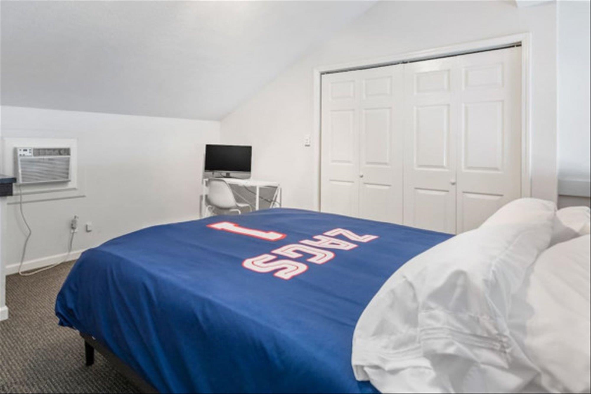 1110 E 8th Ave - Photo 16
