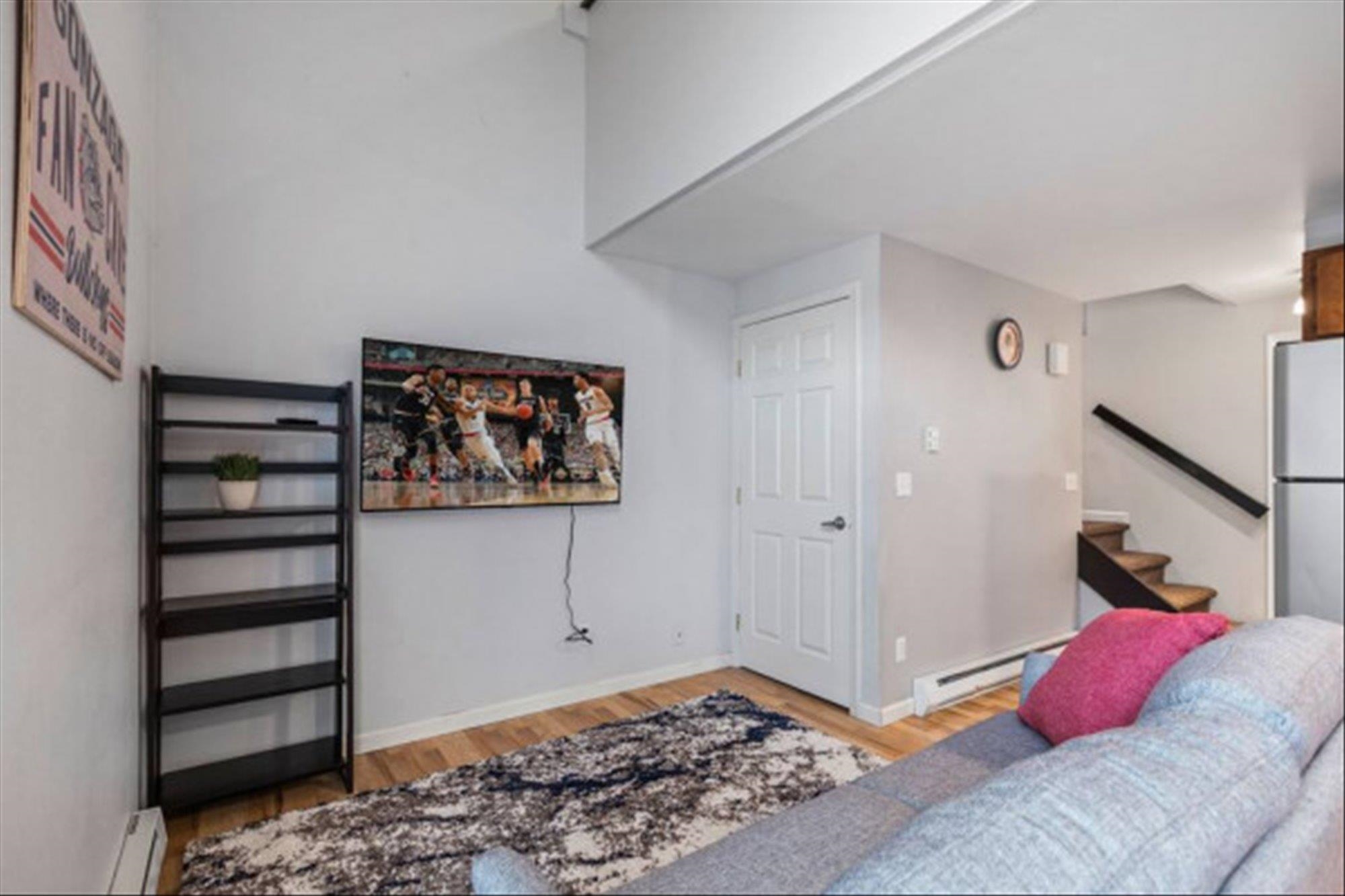 1110 E 8th Ave - Photo 20