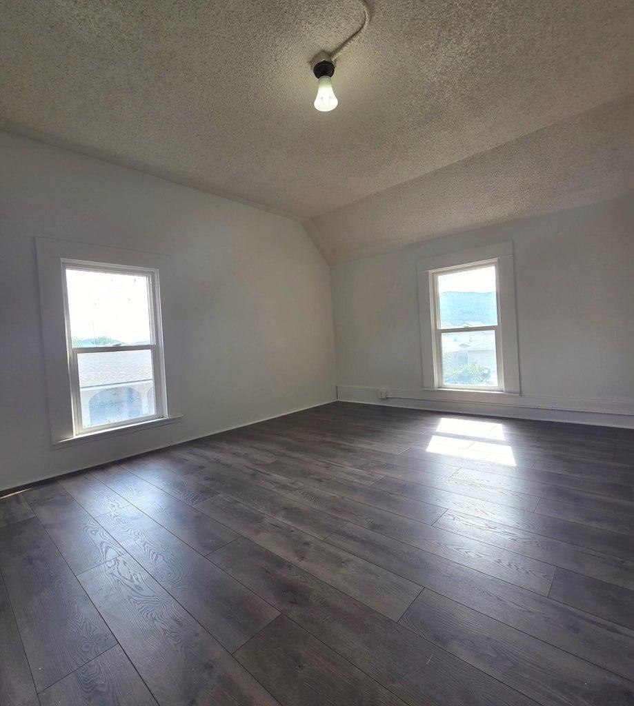 246 N Elm St - Photo 14