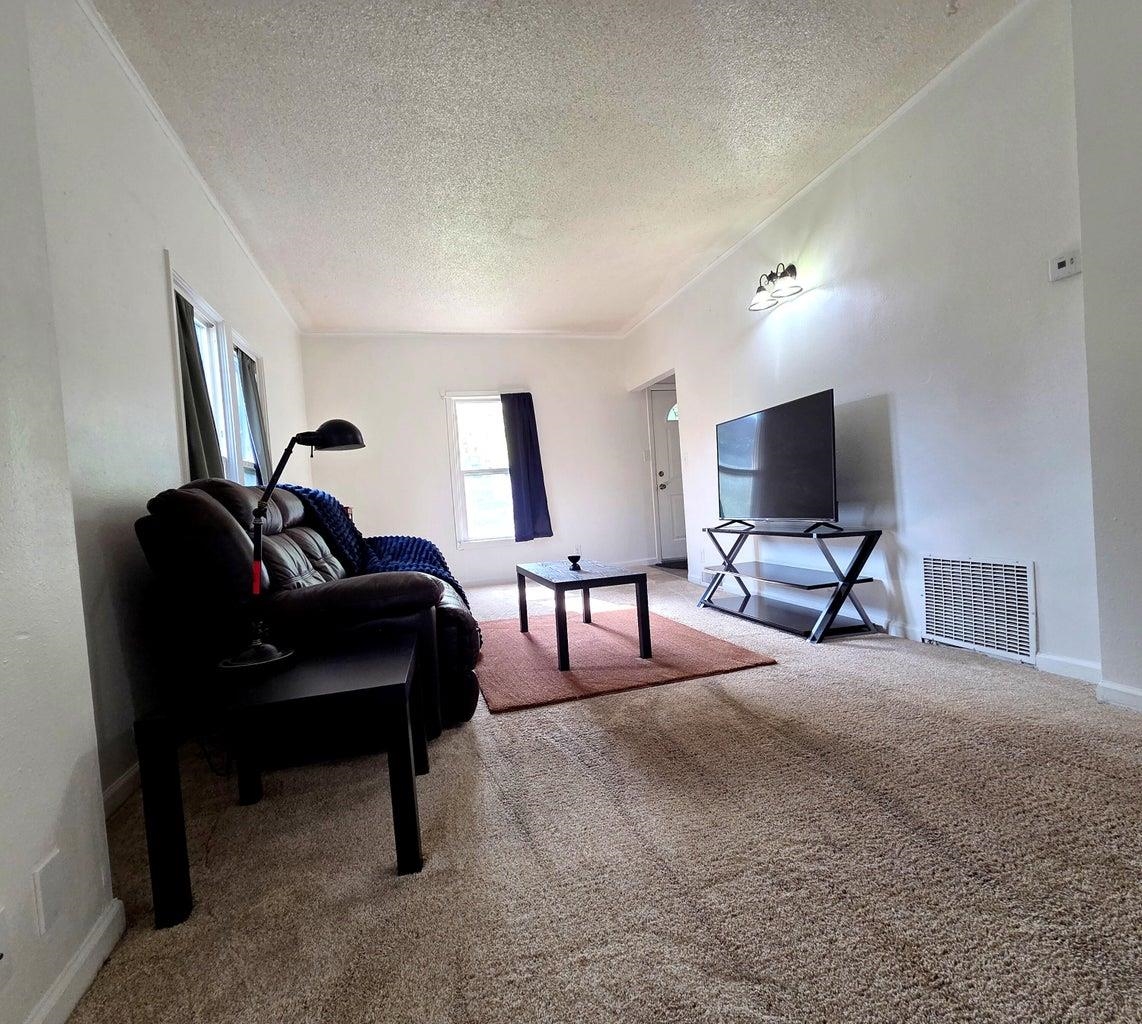 246 N Elm St - Photo 6