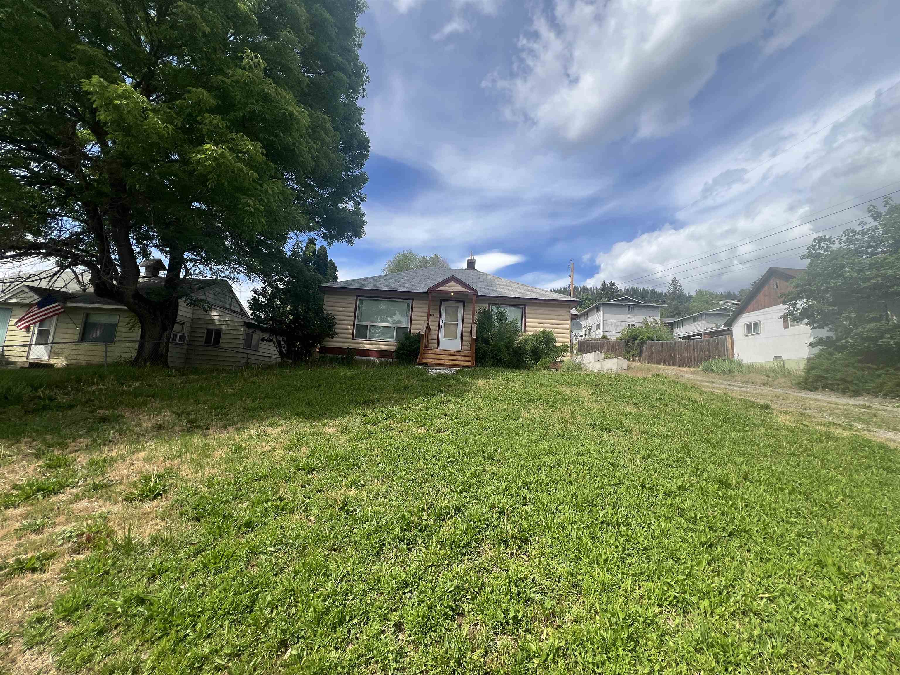 156 W 9th Ave - Photo 12