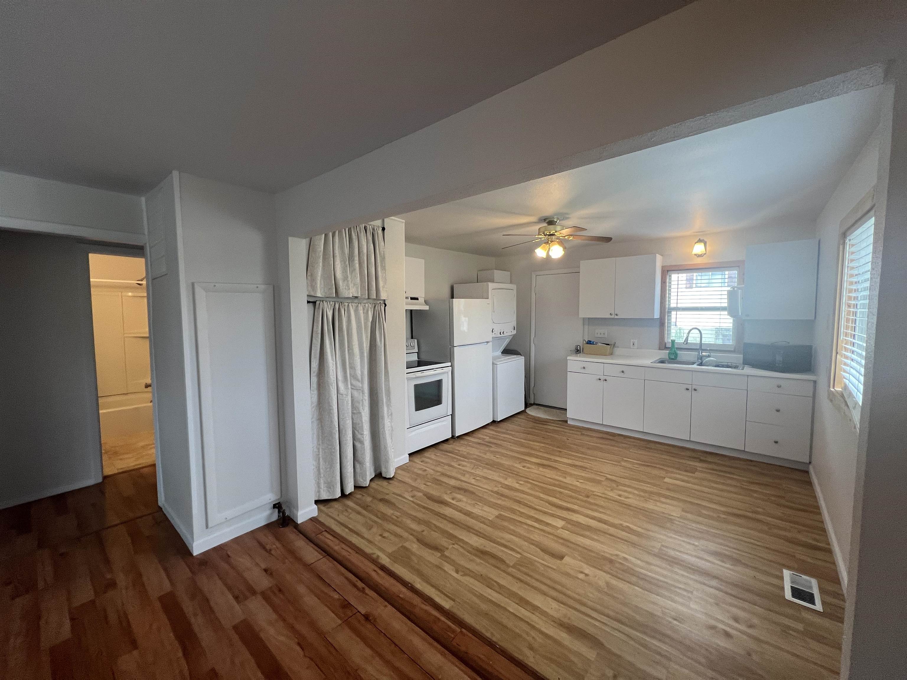 156 W 9th Ave - Photo 3