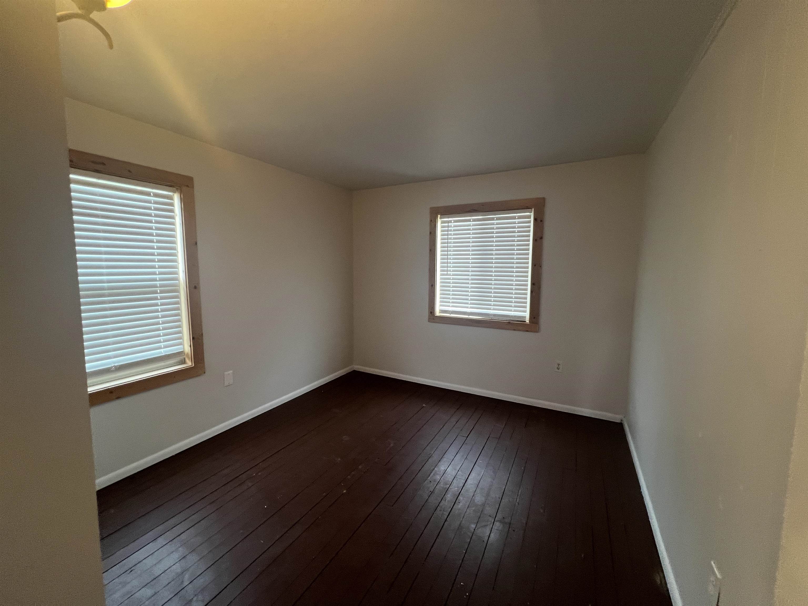 156 W 9th Ave - Photo 10