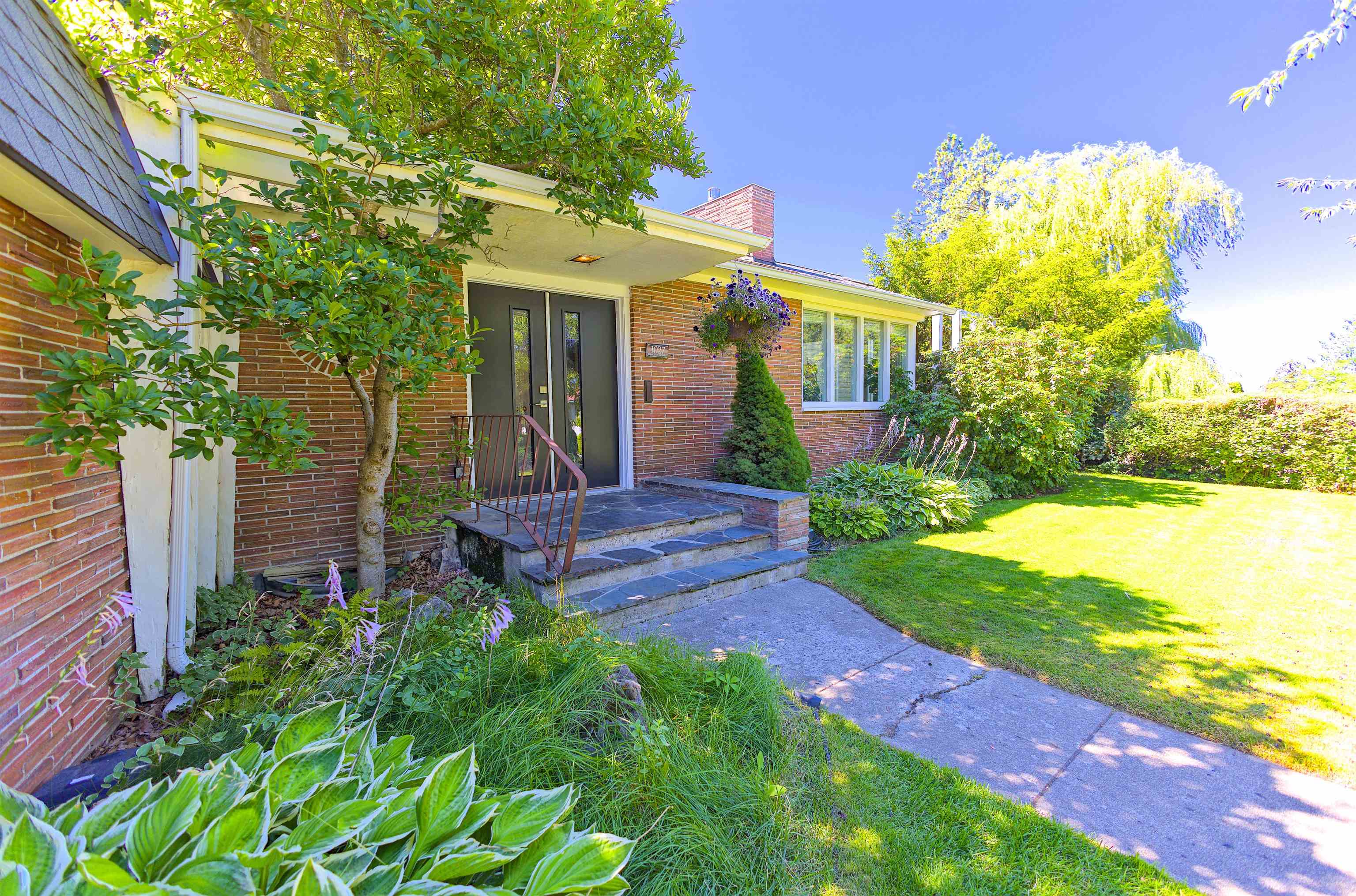 1027 W 29th Ave - Photo 9