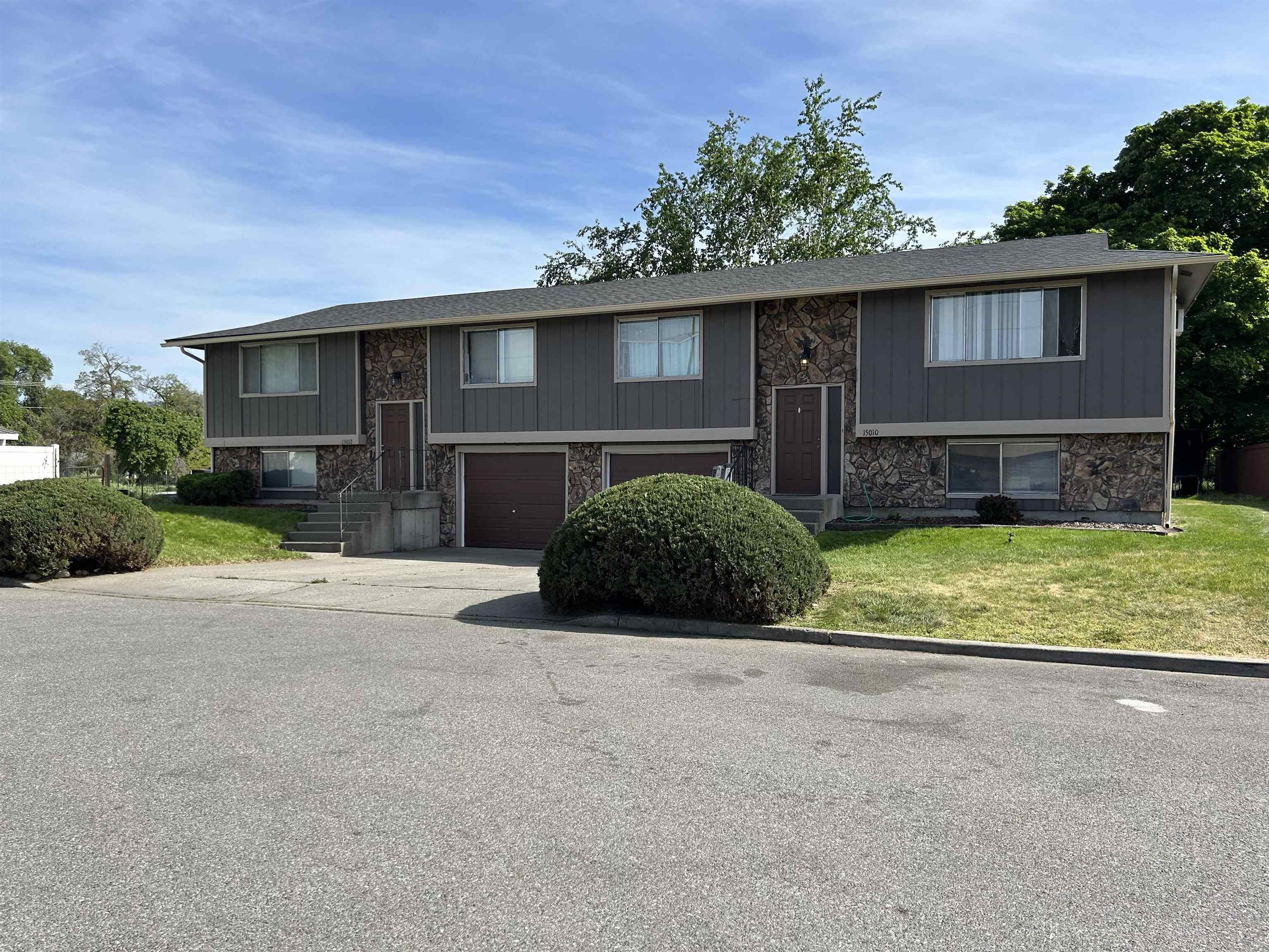 15010 E 2nd Ave - Photo 1