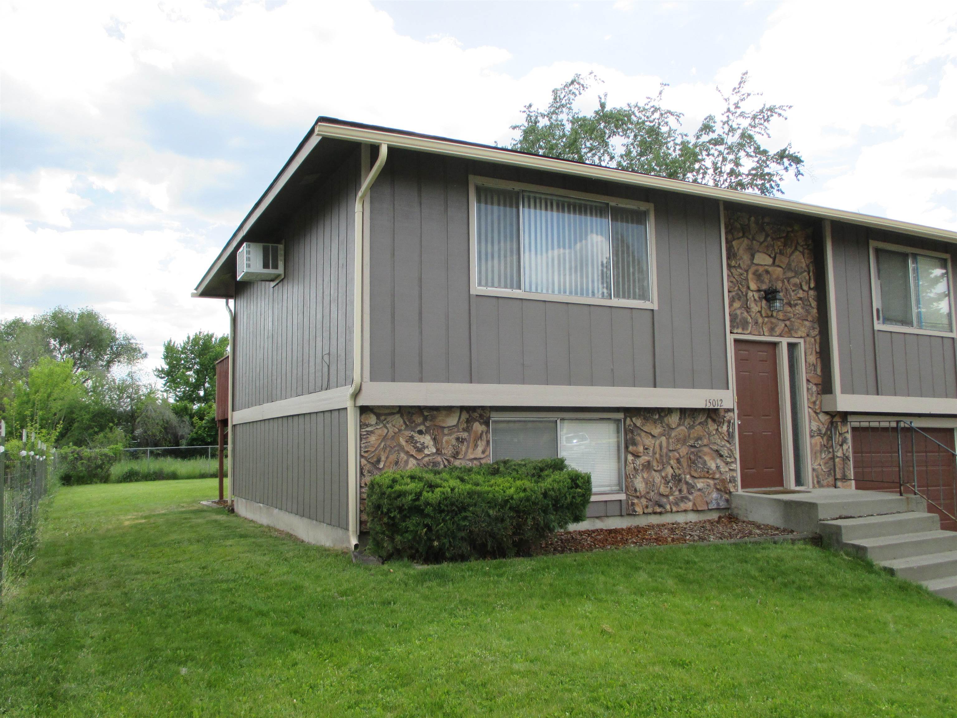 15010 E 2nd Ave - Photo 4