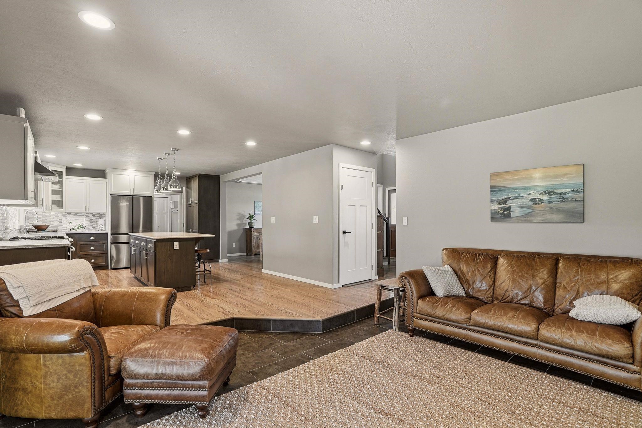 8111 N Panorama Dr - Photo 13