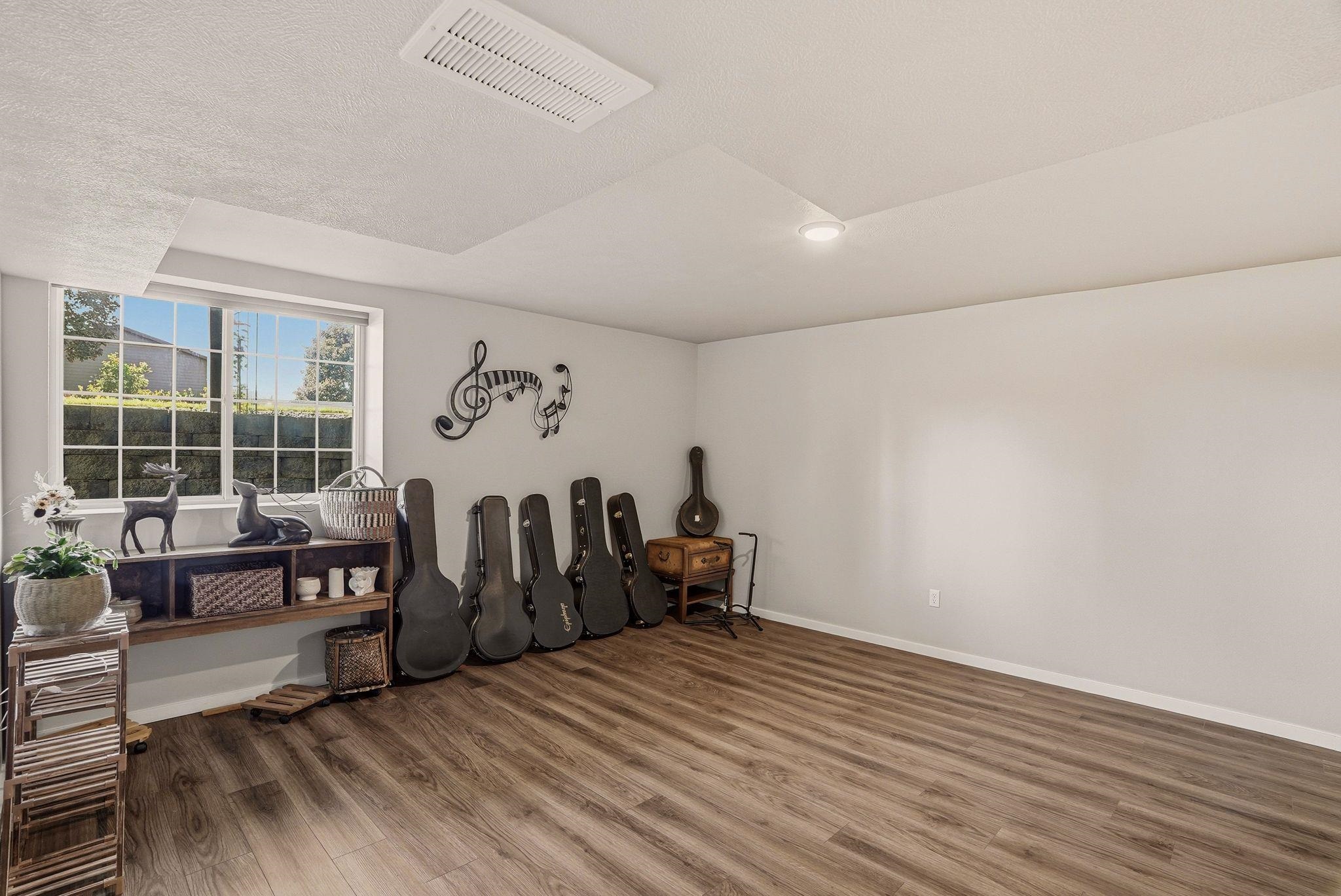 8111 N Panorama Dr - Photo 28