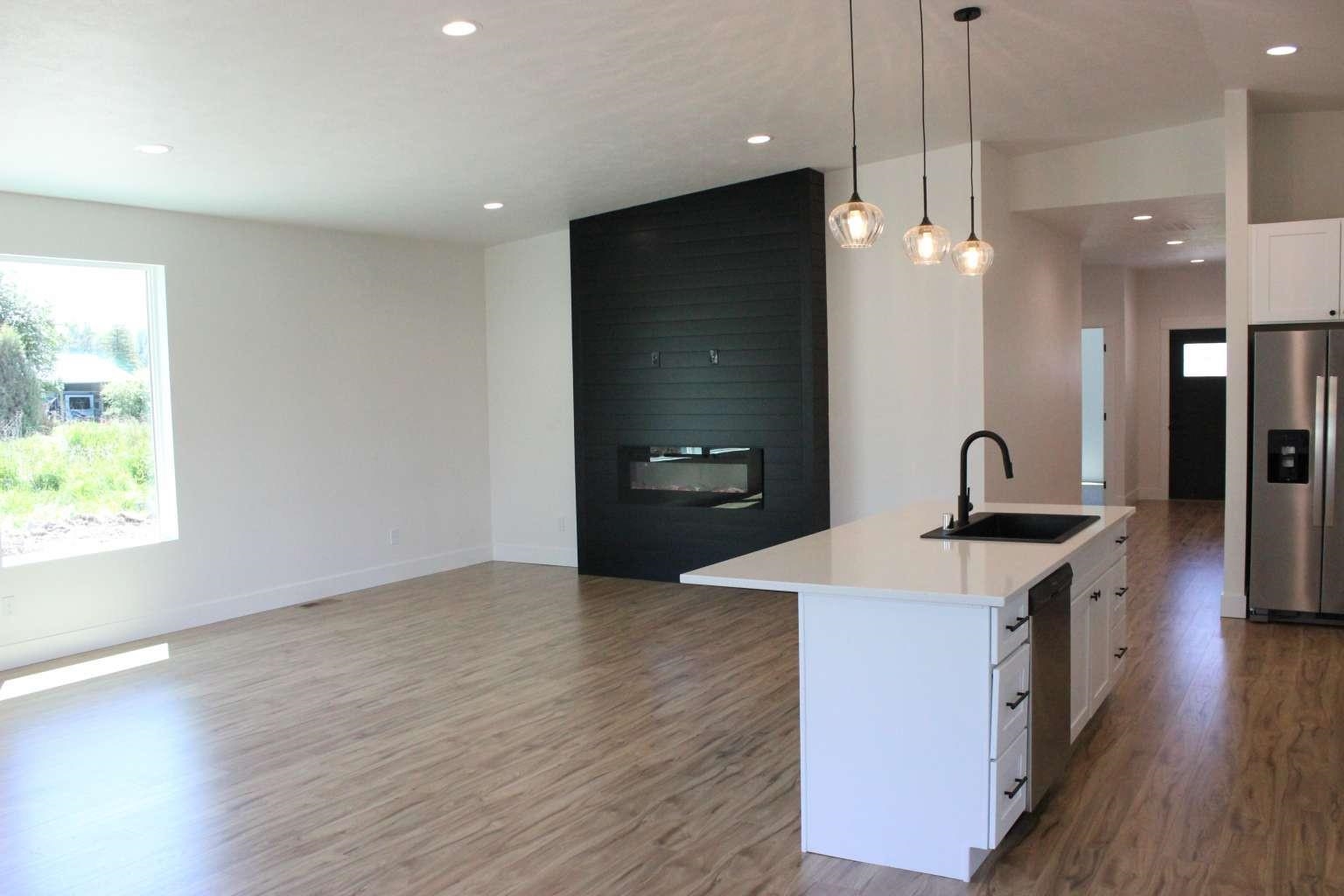 529 S 2ND St - Photo 8
