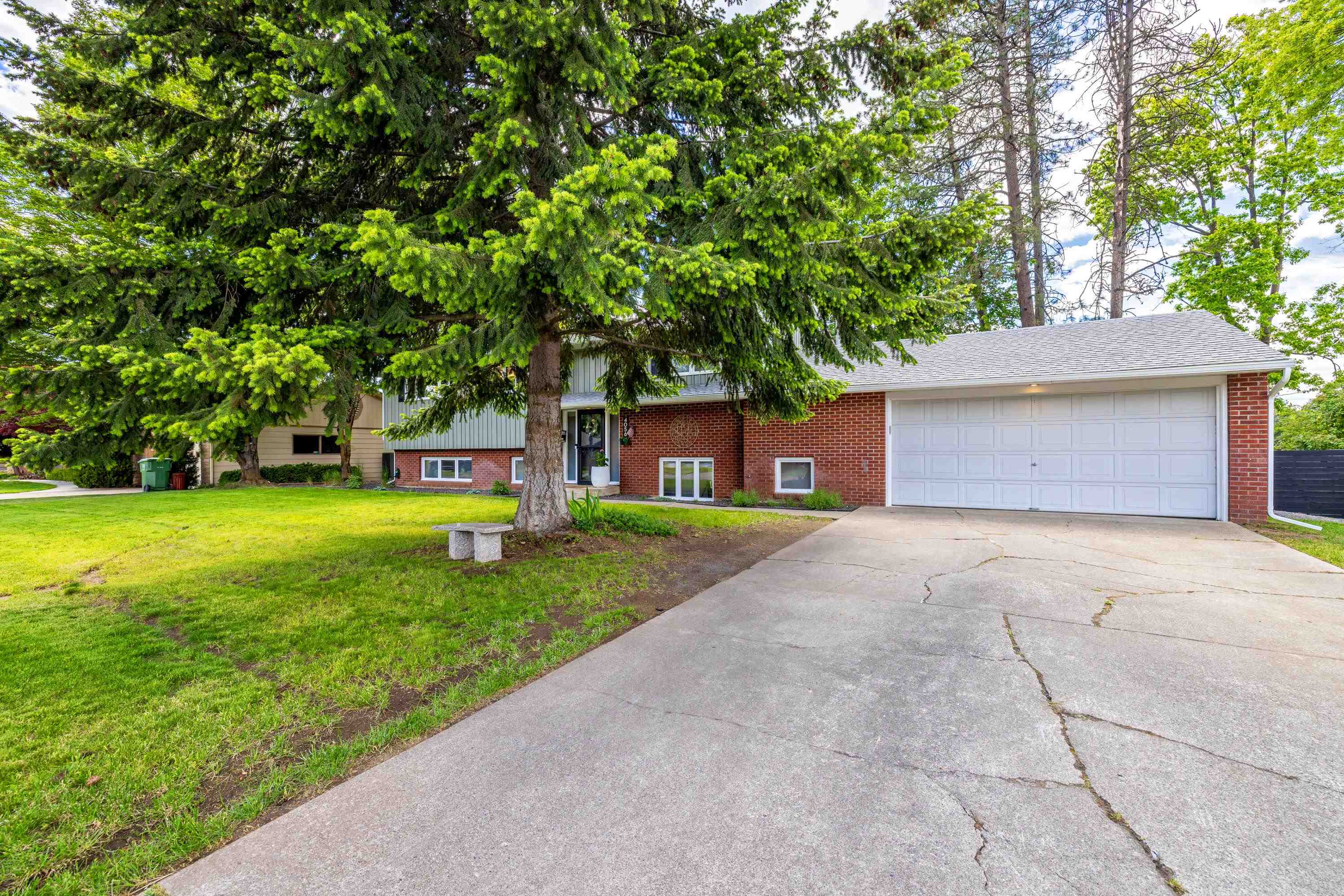 4056 S Madelia St - Photo 36