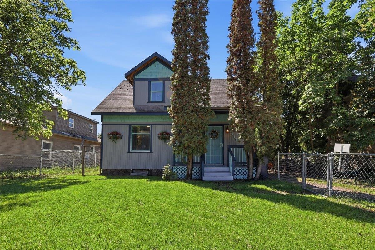 2414 E MISSION Ave - Photo 1