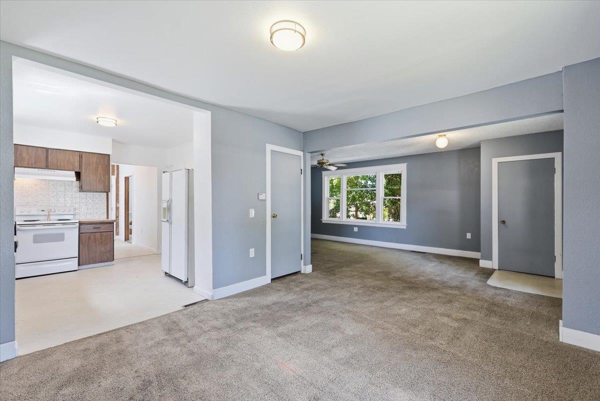 2414 E MISSION Ave - Photo 13