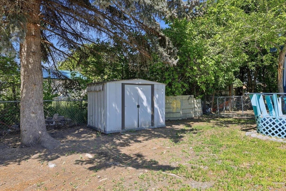 2414 E MISSION Ave - Photo 26
