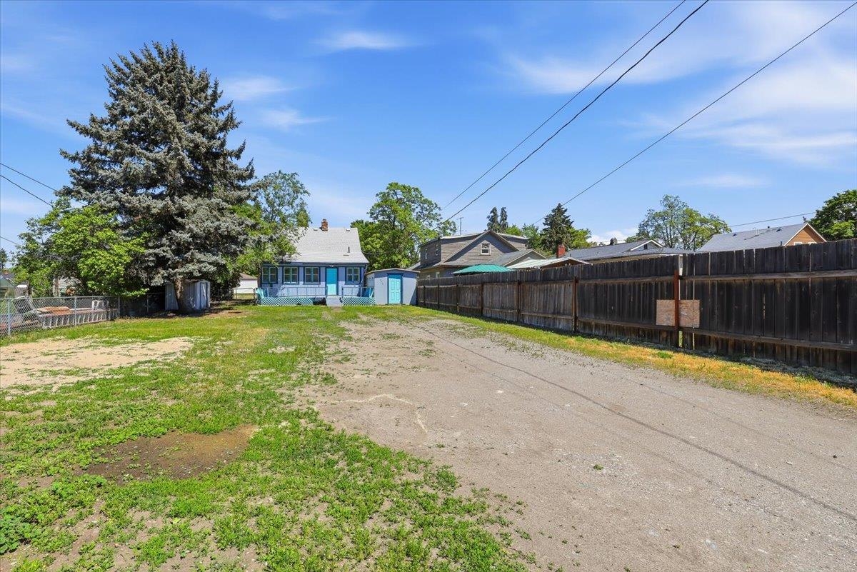 2414 E MISSION Ave - Photo 27