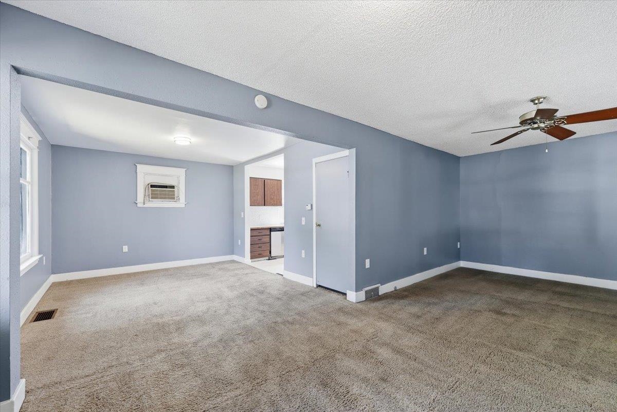 2414 E MISSION Ave - Photo 10