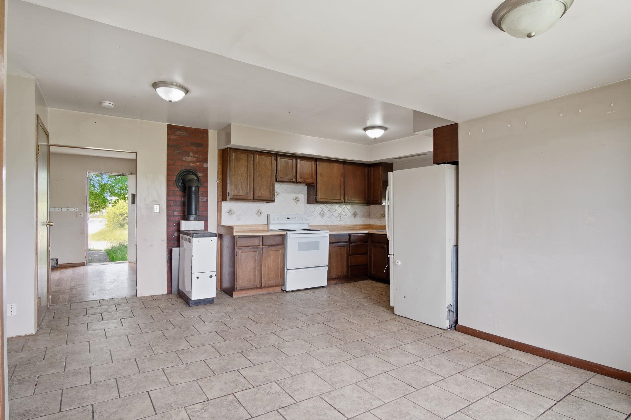 4575A Hwy 395 S - Photo 10