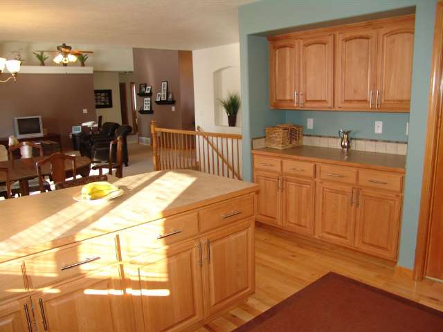 8025  N Kyle Ct - Photo 4