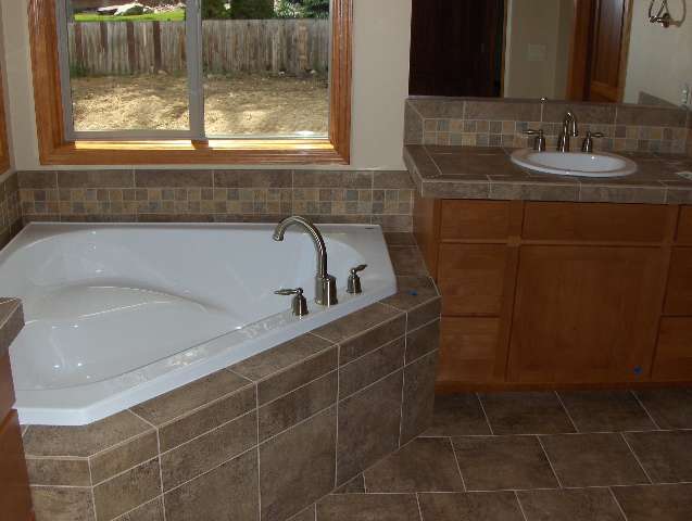 5524  E 14TH Avenue - Photo 8
