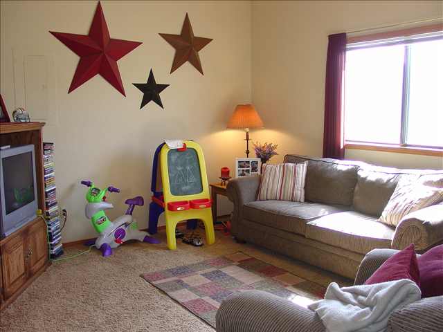 4227  E 42nd Ave - Photo 5