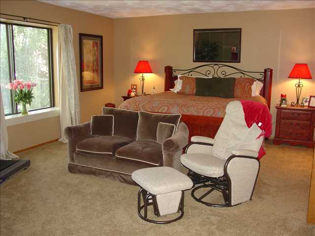 4227  E 42nd Ave - Photo 6
