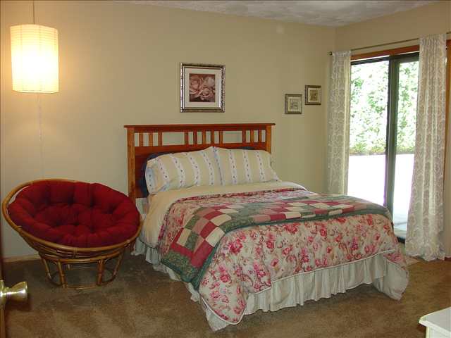 4227  E 42nd Ave - Photo 7