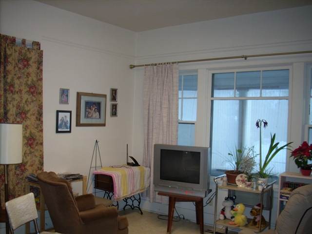 2611  E Hoffman Ave - Photo 3