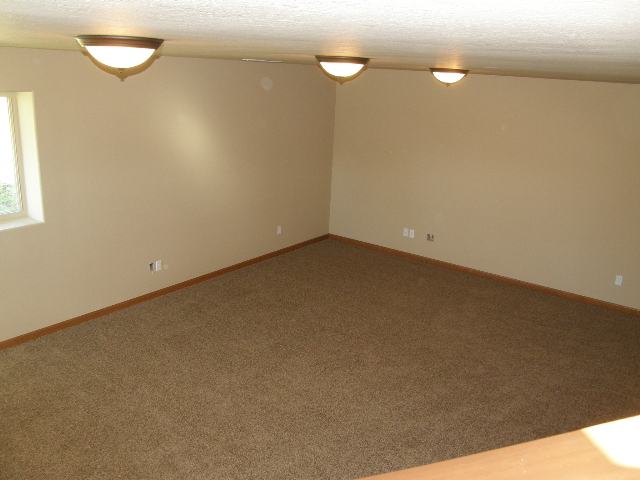 1611  S Lloyd Ln - Photo 7