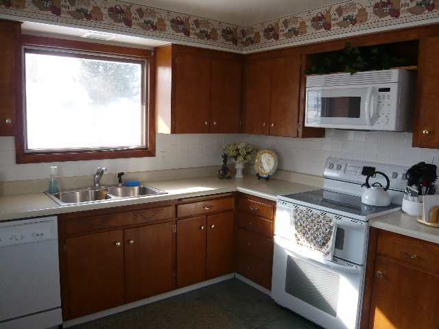1012 Merriam St - Photo 3