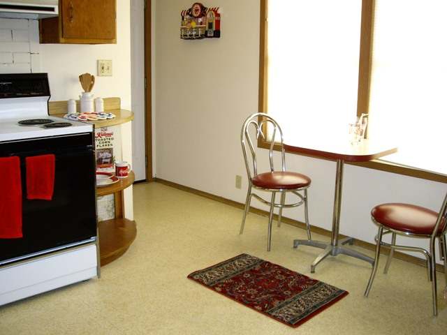 2303  W Queen - Photo 5