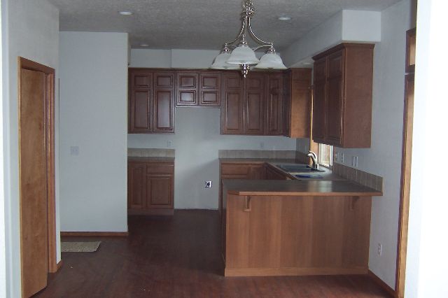 6482 Lakeview Dr - Photo 2