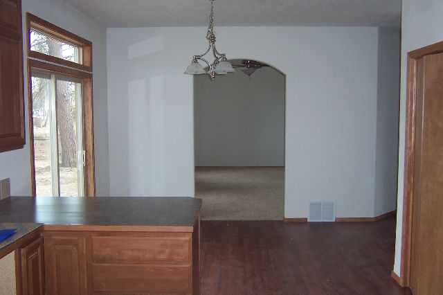 6482 Lakeview Dr - Photo 6