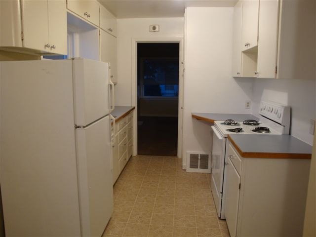 6216  N Lincoln St - Photo 3