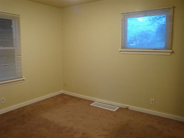 6216  N Lincoln St - Photo 5
