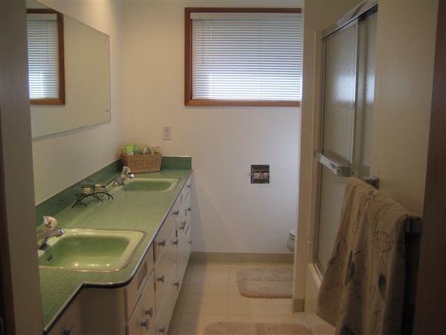 12718  E Saltese Ave - Photo 6