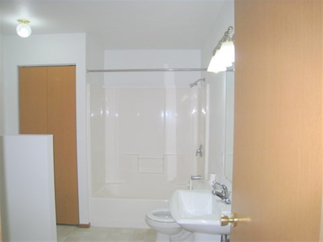 519 E North Ave - Photo 9