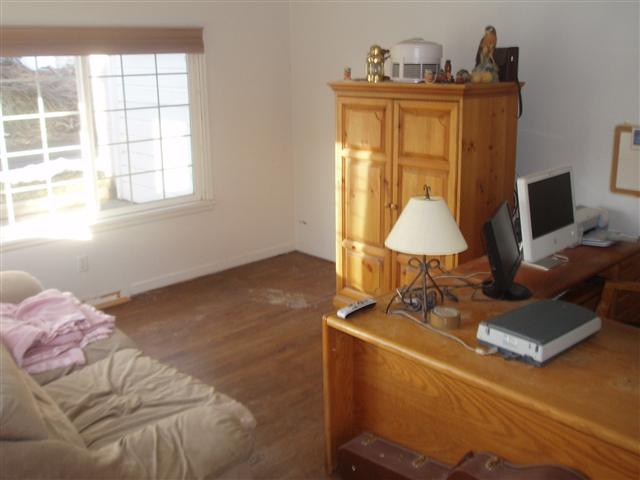 205  S 1st - Photo 4