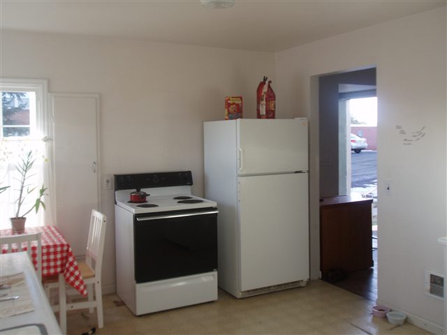 205  S 1st - Photo 6