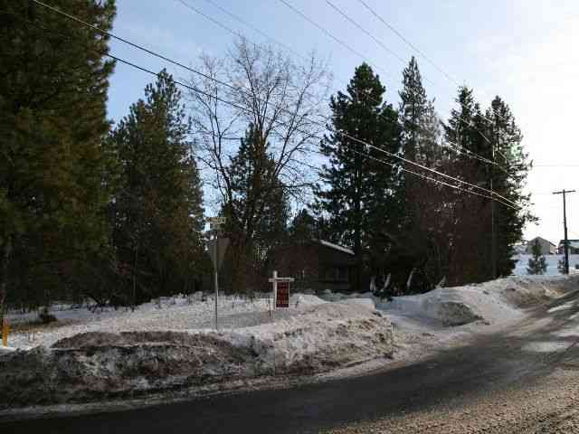 1415  S Milton St - Photo 3