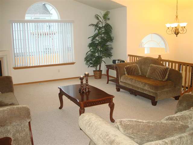 2813 S CHAPMAN - Photo 6