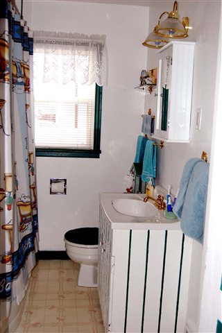 4605  N CEDAR St - Photo 7