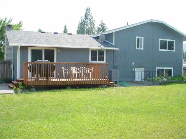 11611  E 36th Ave - Photo 3