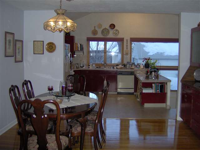 2611  S Tekoa - Photo 5