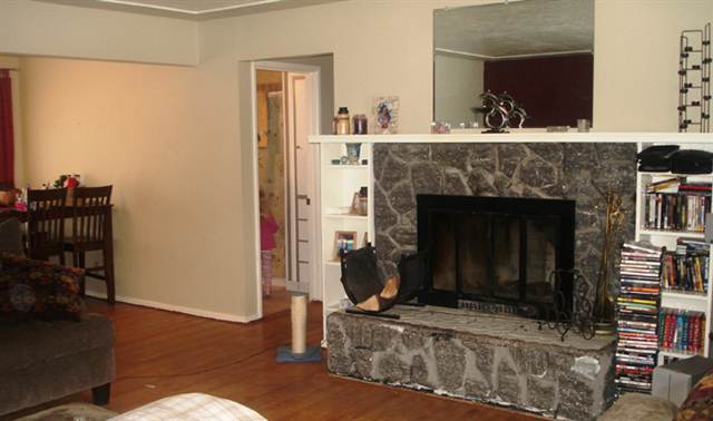 11518  E 11th Ave - Photo 4