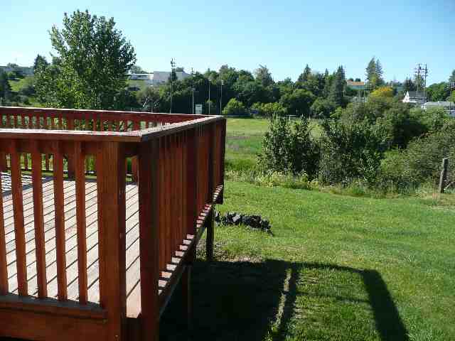 402  E POPLAR - Photo 8