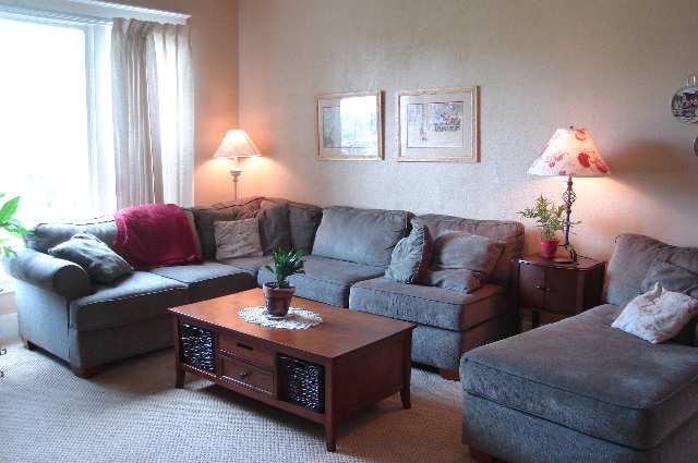 1704  E 14th Ave - Photo 4