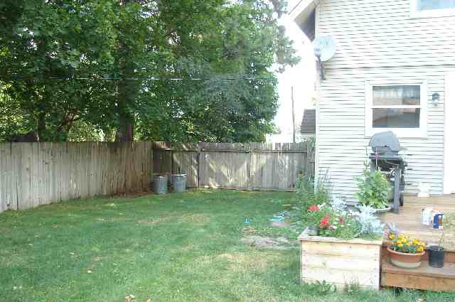 1704  E 14th Ave - Photo 9