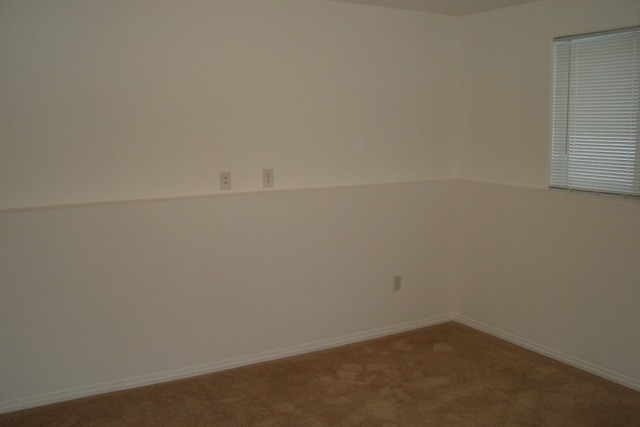 8918  N Oak Street - Photo 7