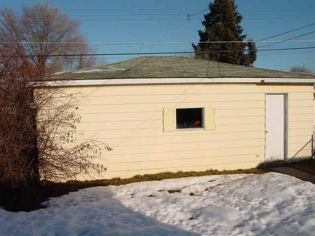 1303  E Rockwell - Photo 8