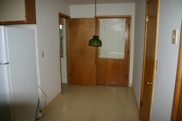 2137  E Altamont Pl - Photo 4